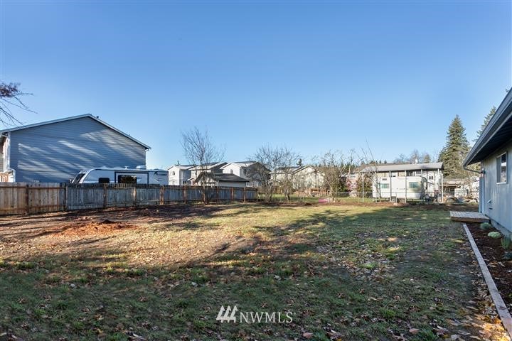 3504 Harris Road Southeast Port Orchard, WA 98366 - Photo 18 of 27 Gallery Image 18
