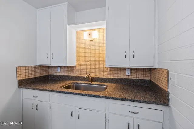 $1,195 | 1102 South Stratton Lane, Unit 1104, Tempe, AZ 85281