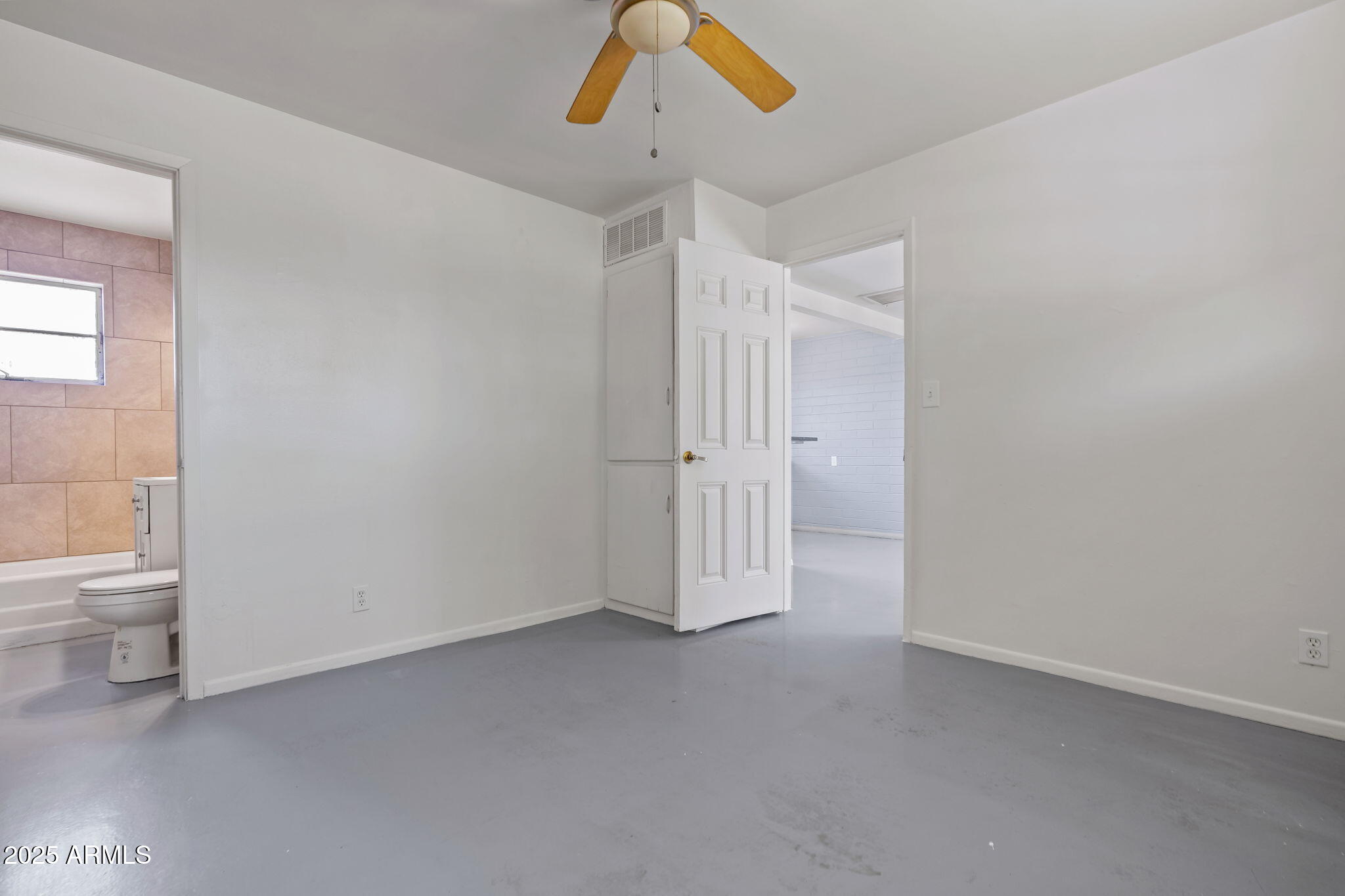 1102 South Stratton Lane, Unit 1104 Tempe, AZ 85281 - Photo 19 of 24 19-web-or-mls-Done-40