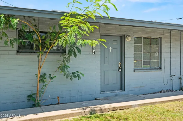 $1,195 | 1102 South Stratton Lane, Unit 1104, Tempe, AZ 85281