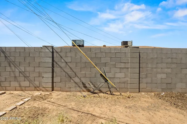 $1,195 | 1102 South Stratton Lane, Unit 1104, Tempe, AZ 85281