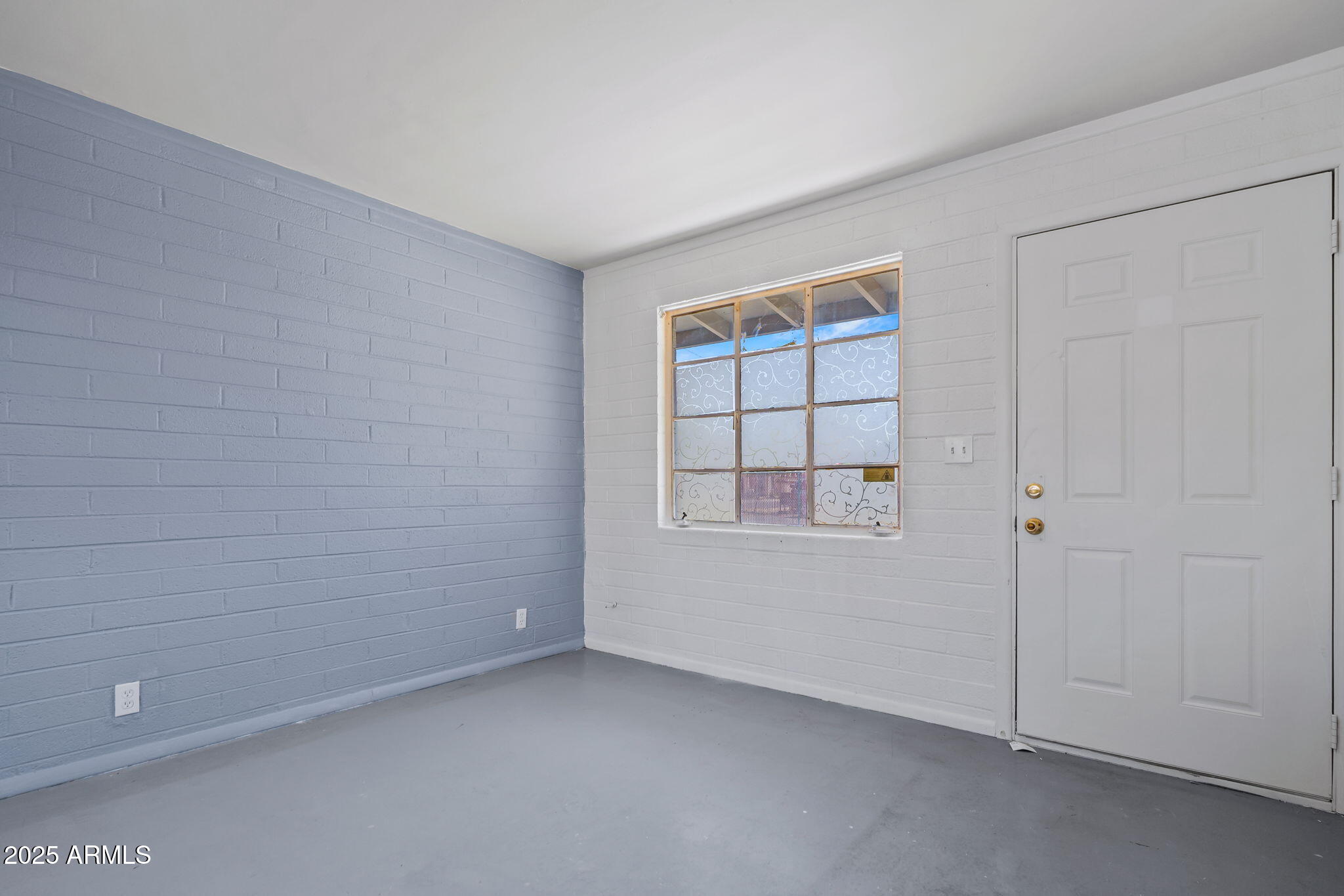 1102 South Stratton Lane, Unit 1104 Tempe, AZ 85281 - Photo 7 of 24 7-web-or-mls-Done-29