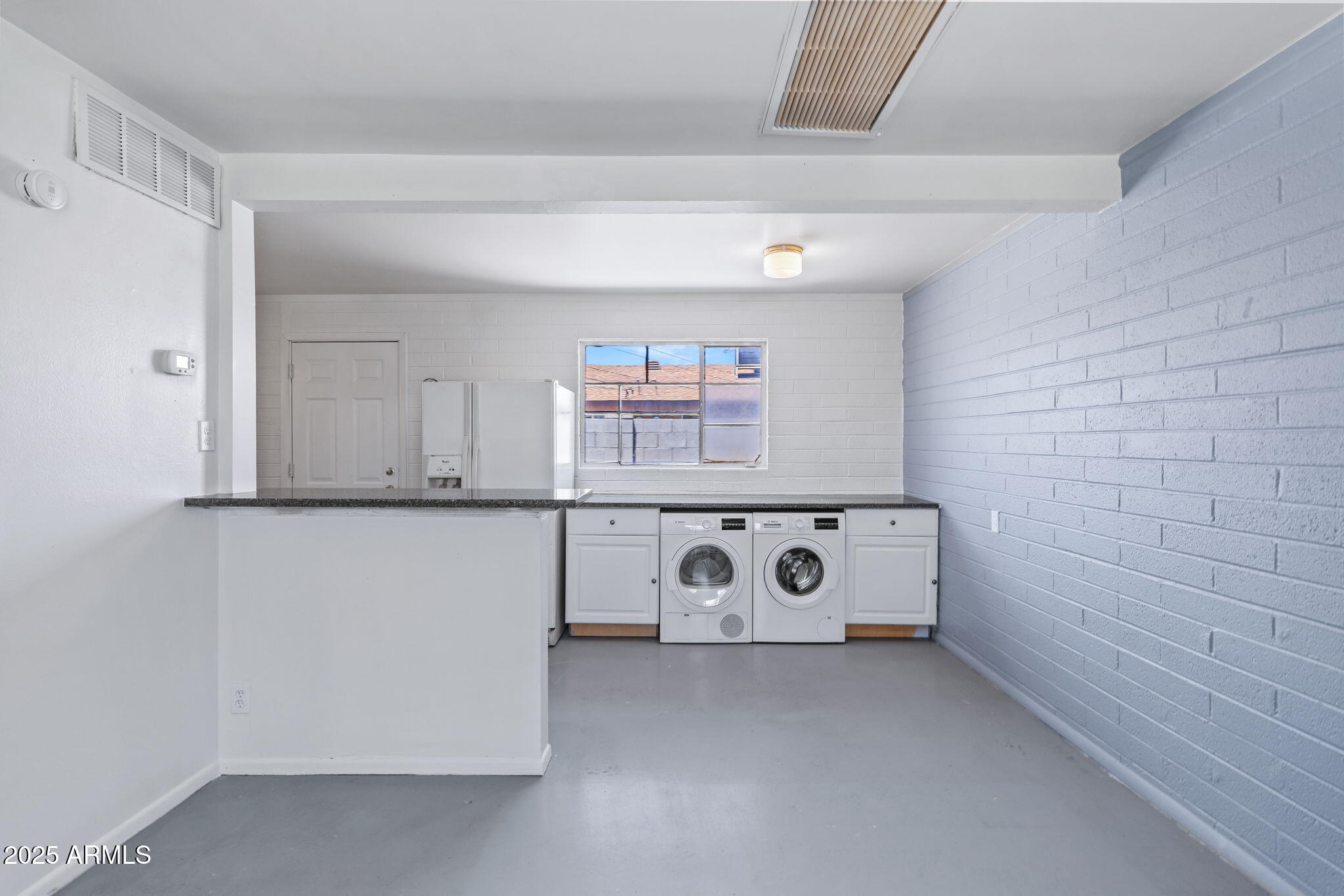 1102 South Stratton Lane, Unit 1104 Tempe, AZ 85281 - Photo 10 of 24 10-web-or-mls-Done-31