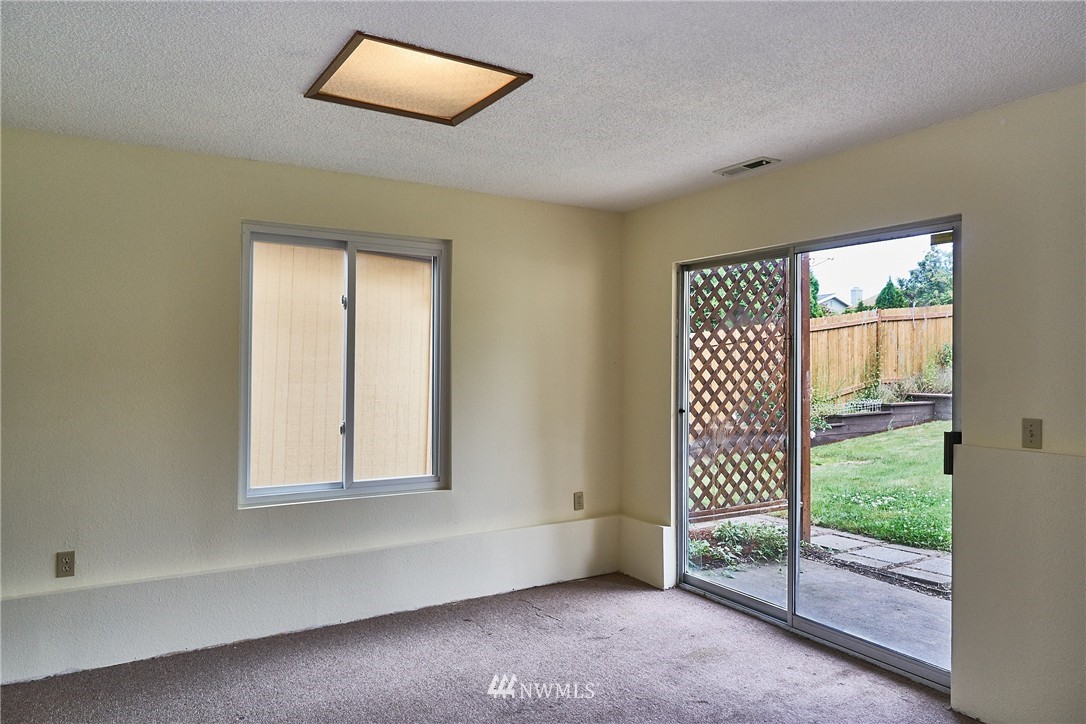13043 Southeast 159th Place Renton, WA 98058 - Photo 19 of 20 Gallery Image 19