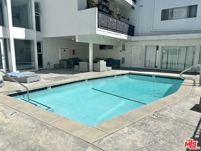 $7,975,000 | 11911 Weddington Street, Valley Village, CA 91607