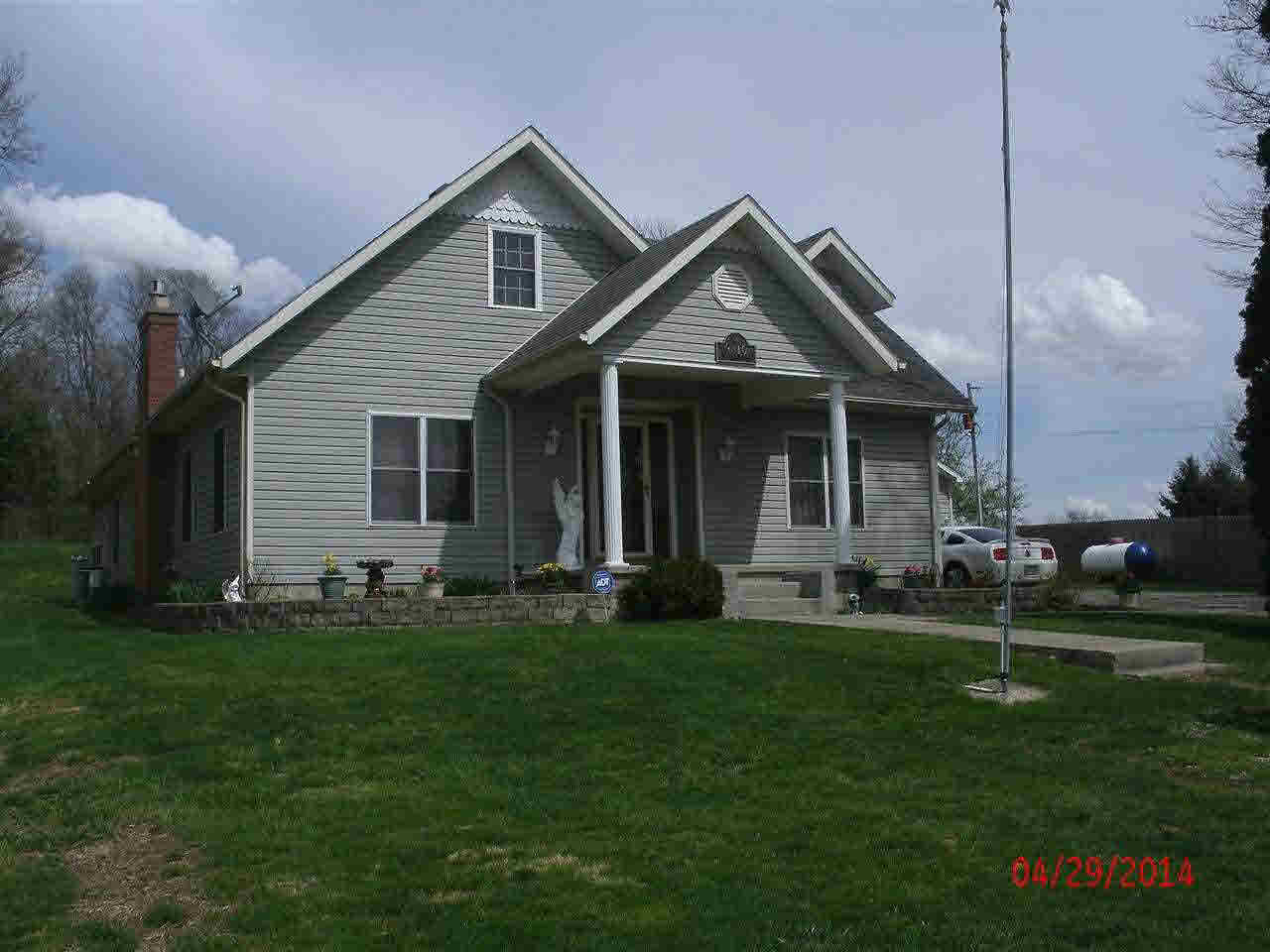 9410 North Prairie Road Springport, IN 47386 - Photo 3 of 28