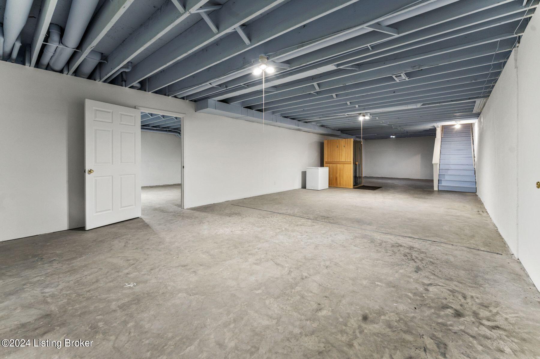 2625 Lexington Road Louisville, KY 40206 - Photo 27 of 41 photo_online_023