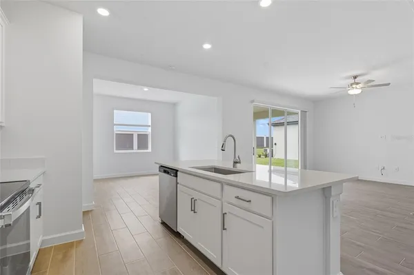 $2,200 | 31898 Griffin Sands Lane, San Antonio, FL 33576