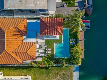 $2,750,000 | 7770 Hawthorne Avenue, Miami Beach, FL 33141