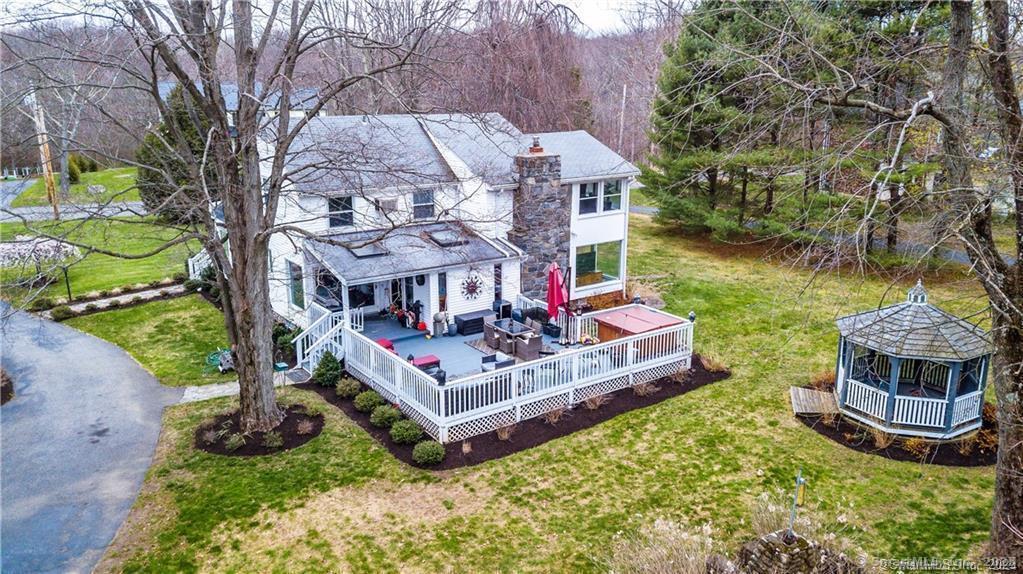 121 Lewis Road Trumbull, CT 06611 - Photo 19 of 29