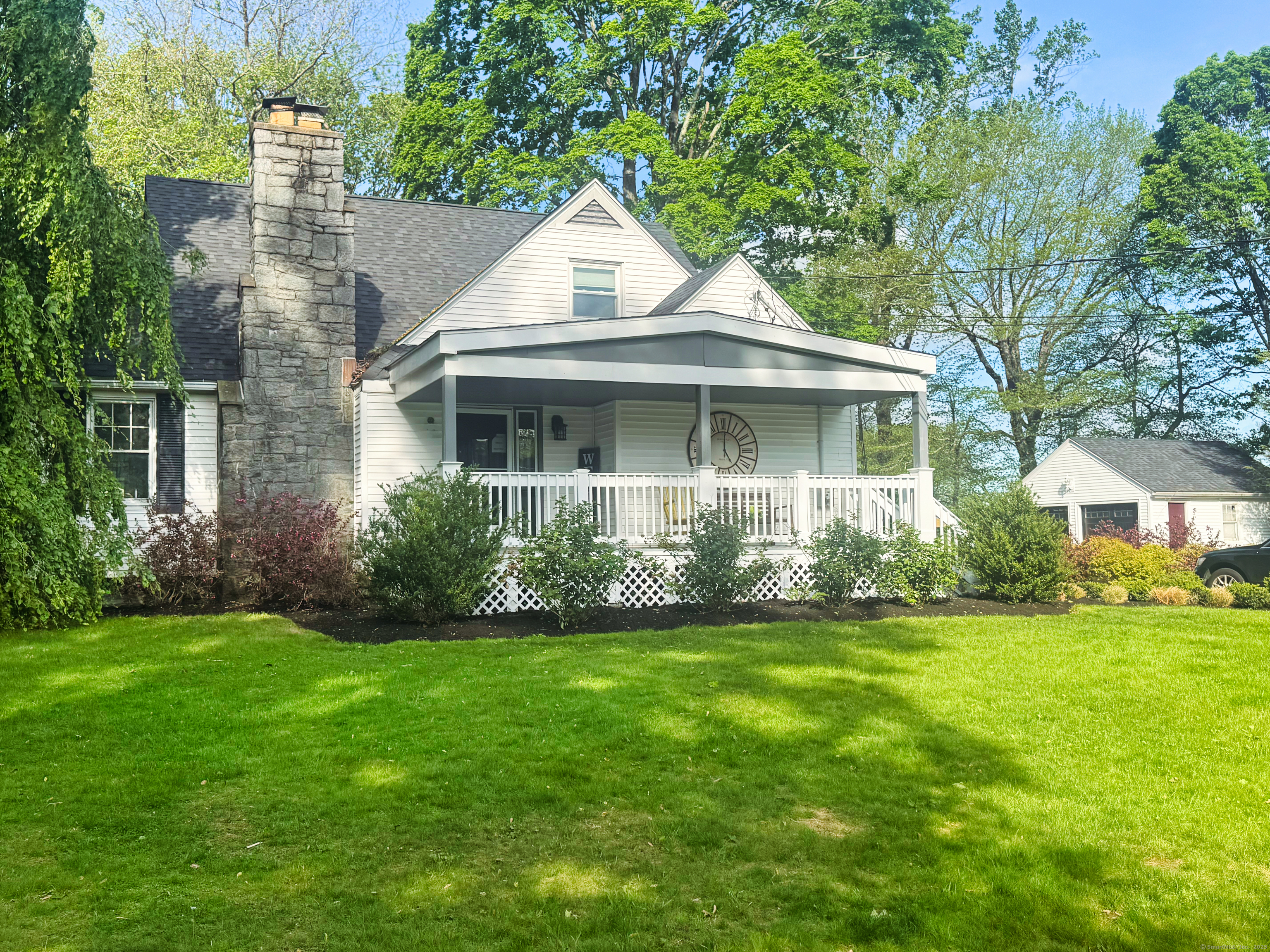 121 Lewis Road Trumbull, CT 06611 - Photo 2 of 29