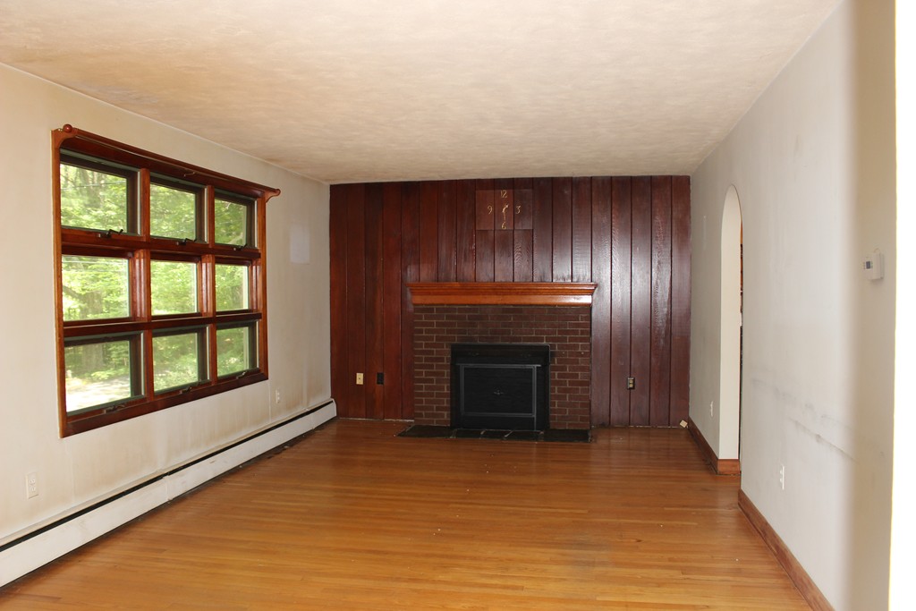 944 New Sherborn Road Athol, MA 01331 - Photo 5 of 10 Gallery Image 5
