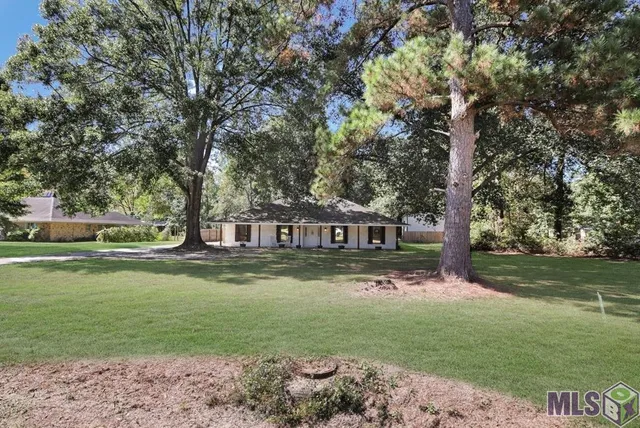 $289,000 | 11205 Lazy Lake Drive, Baton Rouge, LA 70818