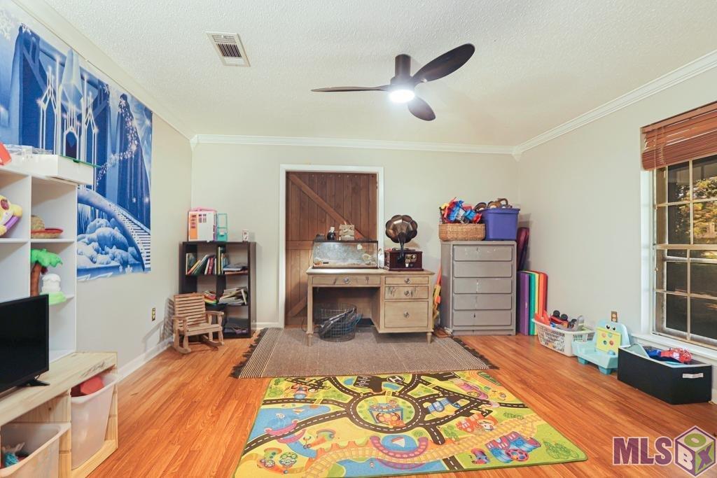 11205 Lazy Lake Drive Baton Rouge, LA 70818 - Photo 15 of 31