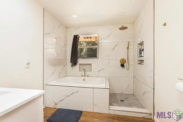 $289,000 | 11205 Lazy Lake Drive, Baton Rouge, LA 70818