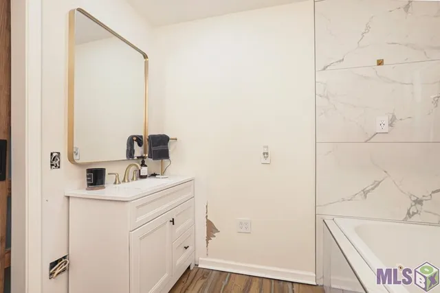 $289,000 | 11205 Lazy Lake Drive, Baton Rouge, LA 70818