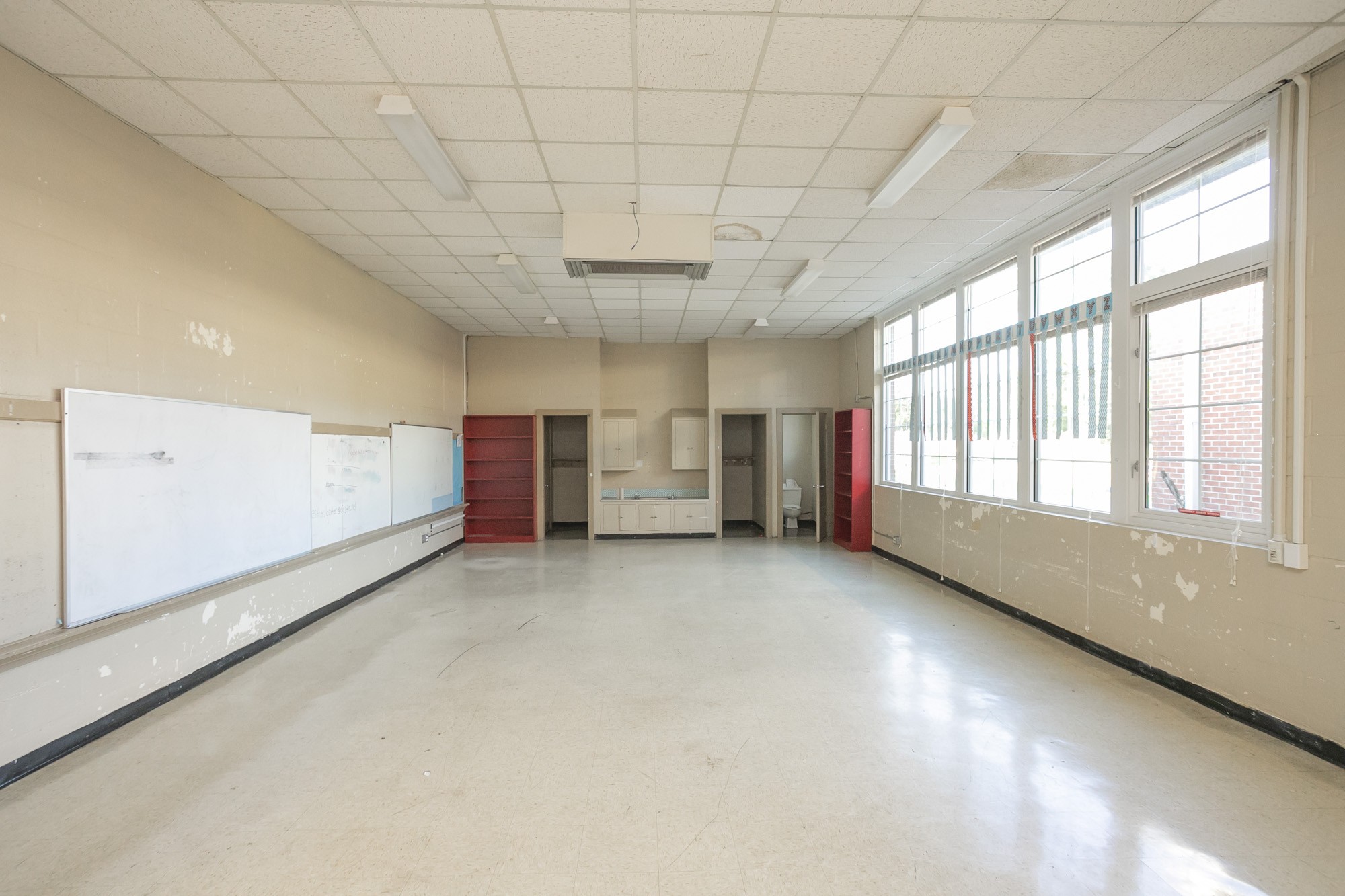 5988 Short Mountain Road Woodbury, TN 37190 - Photo 8 of 53 a view of an empty room with a window
