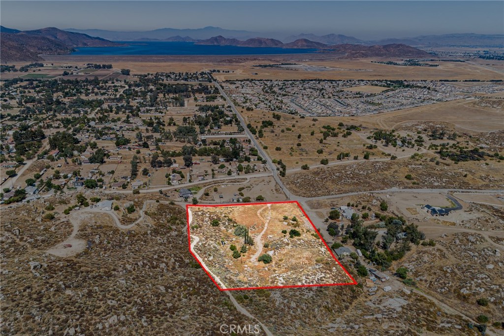 40580 Newport Road Hemet, CA 92544 - Photo 9 of 9 Looking toward West with Diamond Valley Lake in the distance.