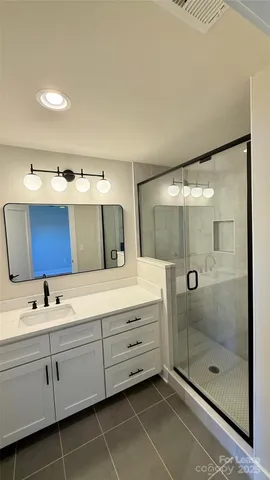 $2,100 | 19815 North Ferry Street, Cornelius, NC 28031