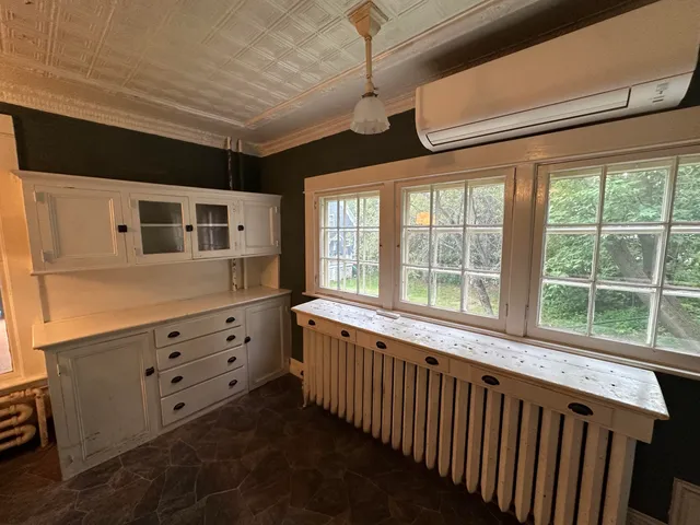 $269,900 | 4 Elm Street, Houlton, ME 04730