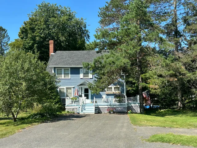 $269,900 | 4 Elm Street, Houlton, ME 04730