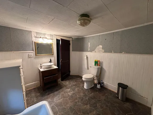 $269,900 | 4 Elm Street, Houlton, ME 04730