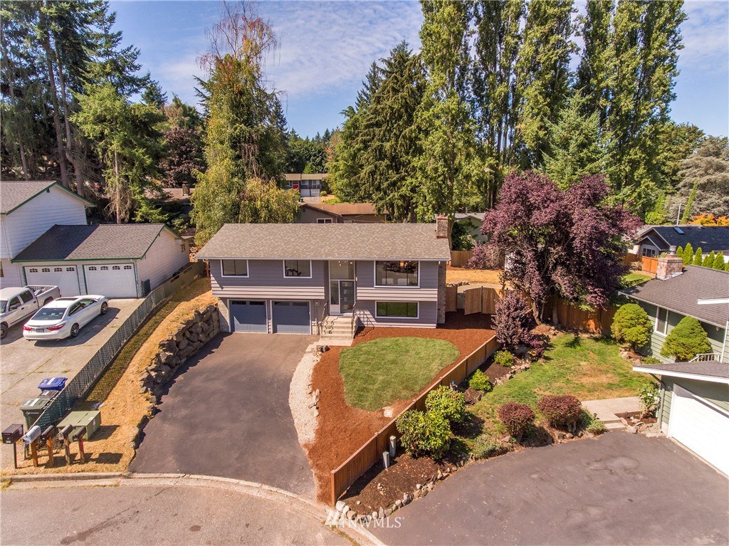 628 219th Place Southwest Bothell, WA 98021 - Photo 2 of 25