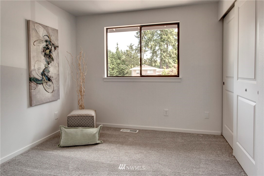 628 219th Place Southwest Bothell, WA 98021 - Photo 12 of 25