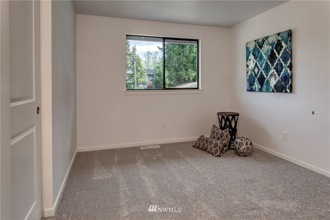 628 219th Place Southwest Bothell, WA 98021 - Photo 14 of 25