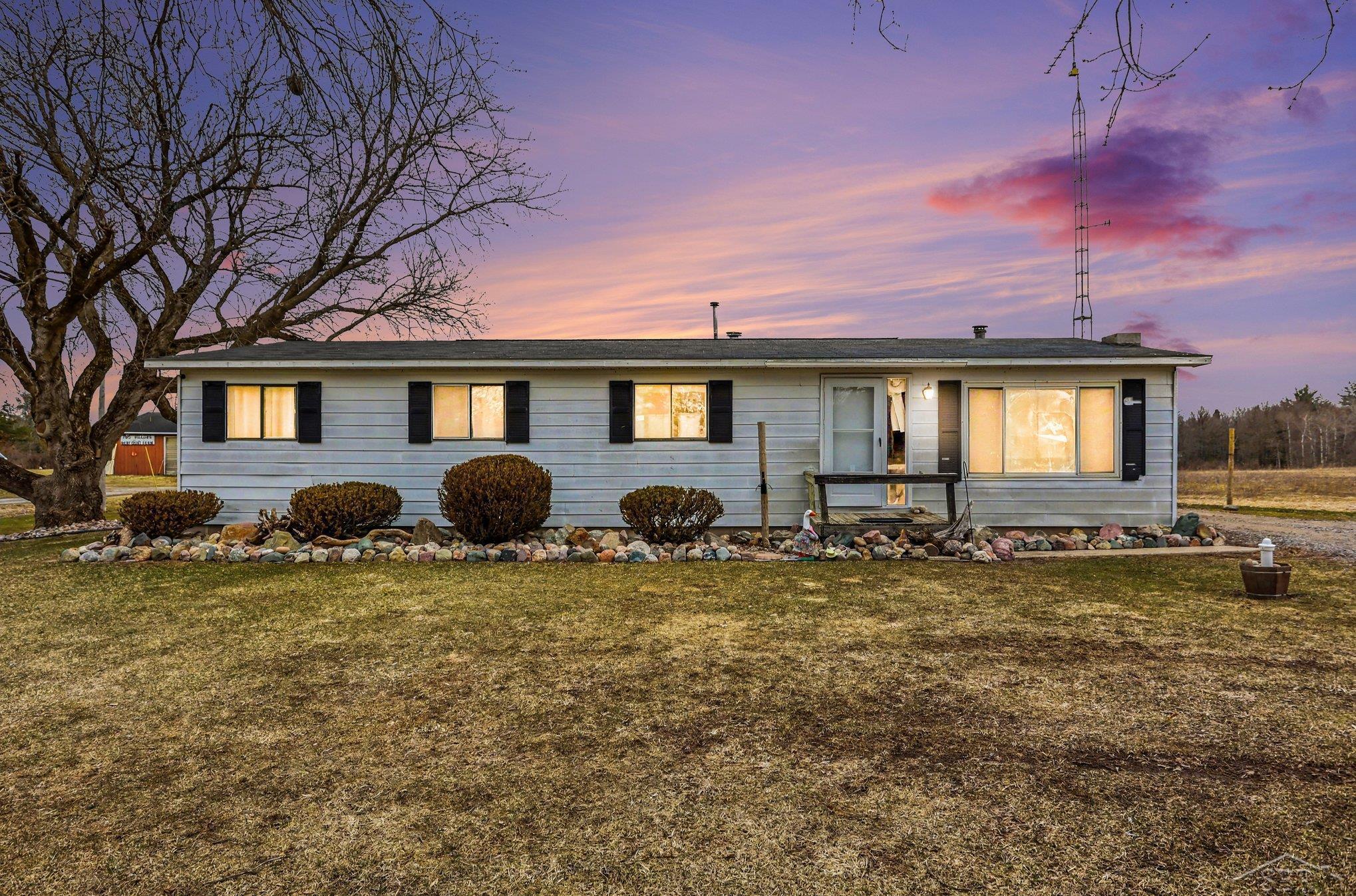 2691 Sage Lake Road Lupton, MI 48635 - Photo 1 of 17