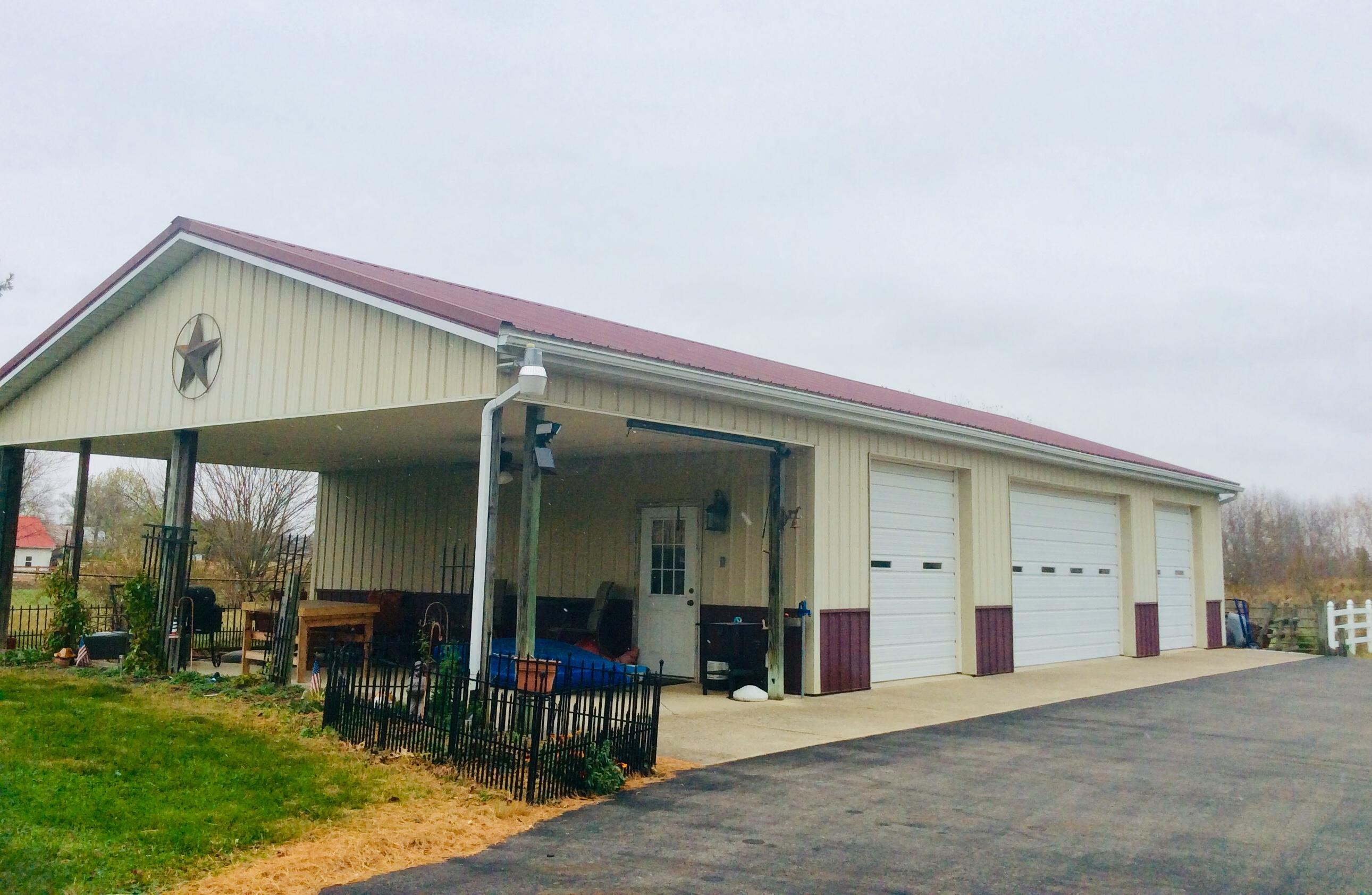 17300 Little Walnut Road Circleville, OH 43113 - Photo 36 of 37 The options are endless here!