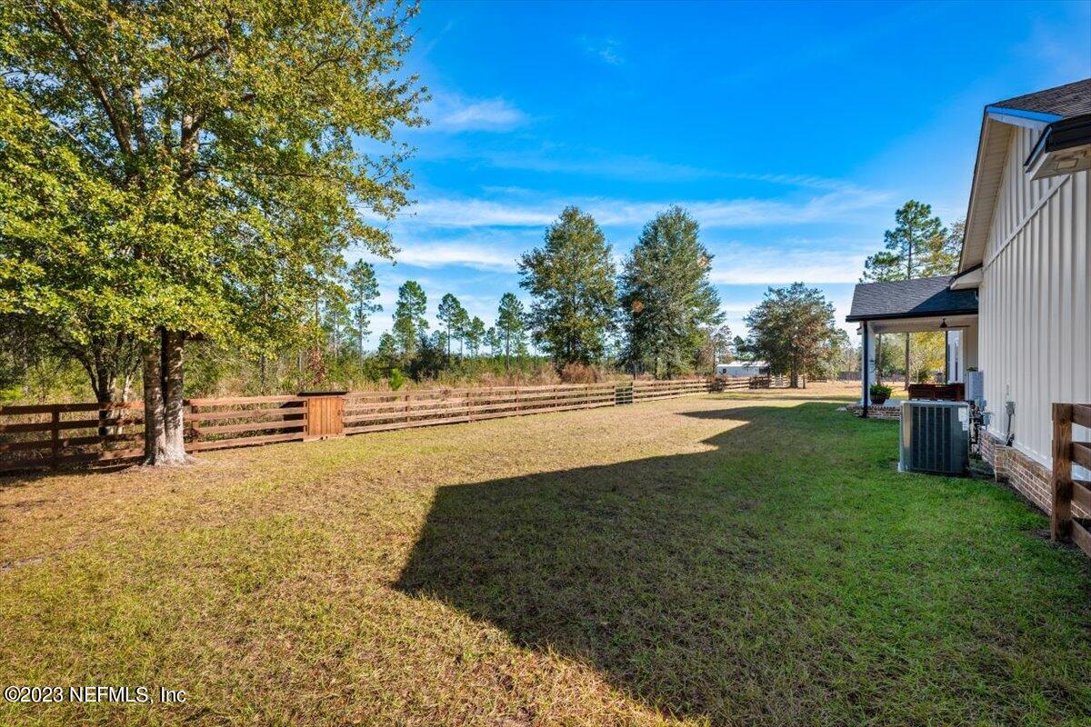 3200 Jane Lane Hilliard, FL 32046 - Photo 40 of 72 Back Yard