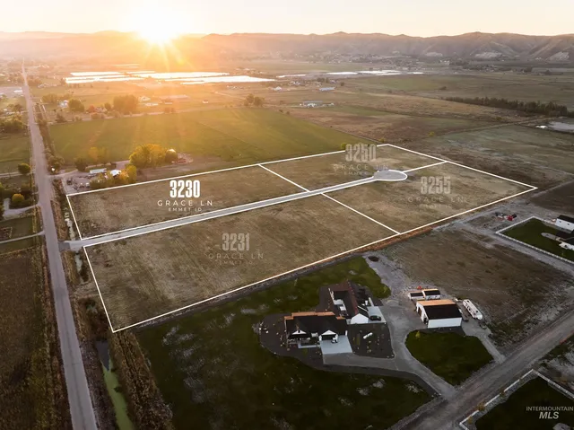 $285,000 | 3230 Grace Lane, Emmett, ID 83617