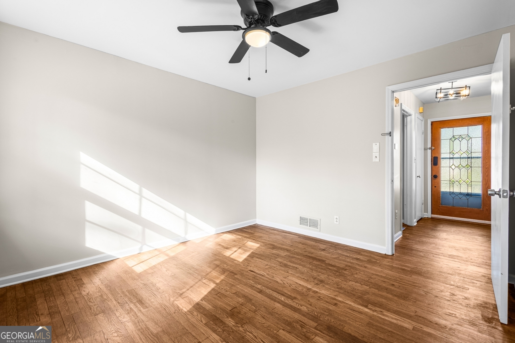 2922 Appling Way Atlanta, GA 30341 - Photo 4 of 18