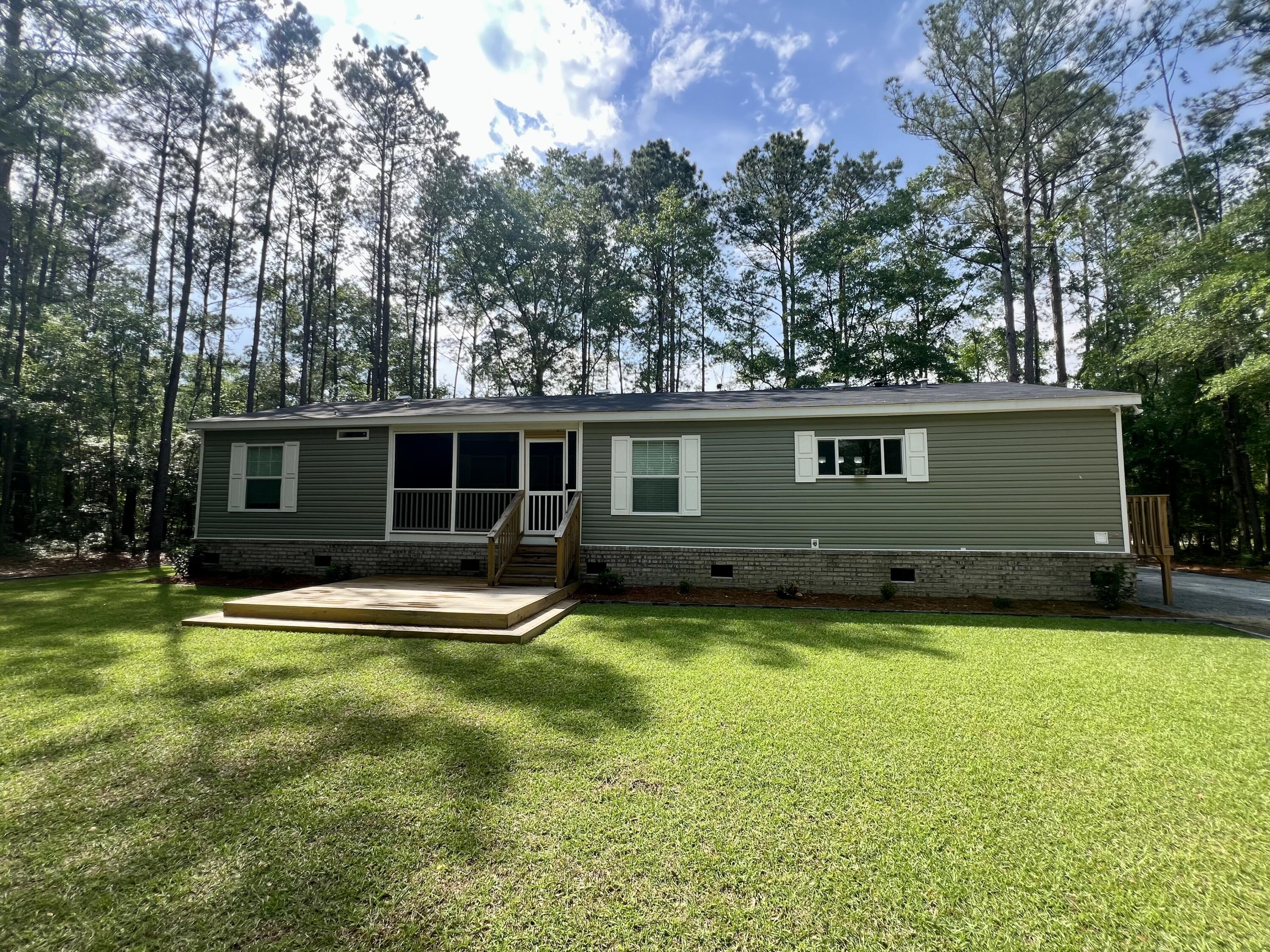1957 Beach Road Walterboro, SC 29488 - Photo 2 of 42 IMG_4560