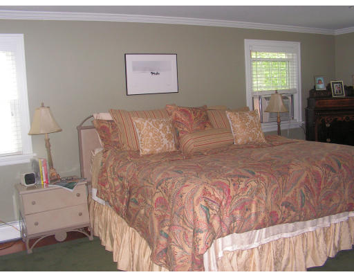 12 Allen Road Swampscott, MA 01907 - Photo 9 of 11 Gallery Image 9