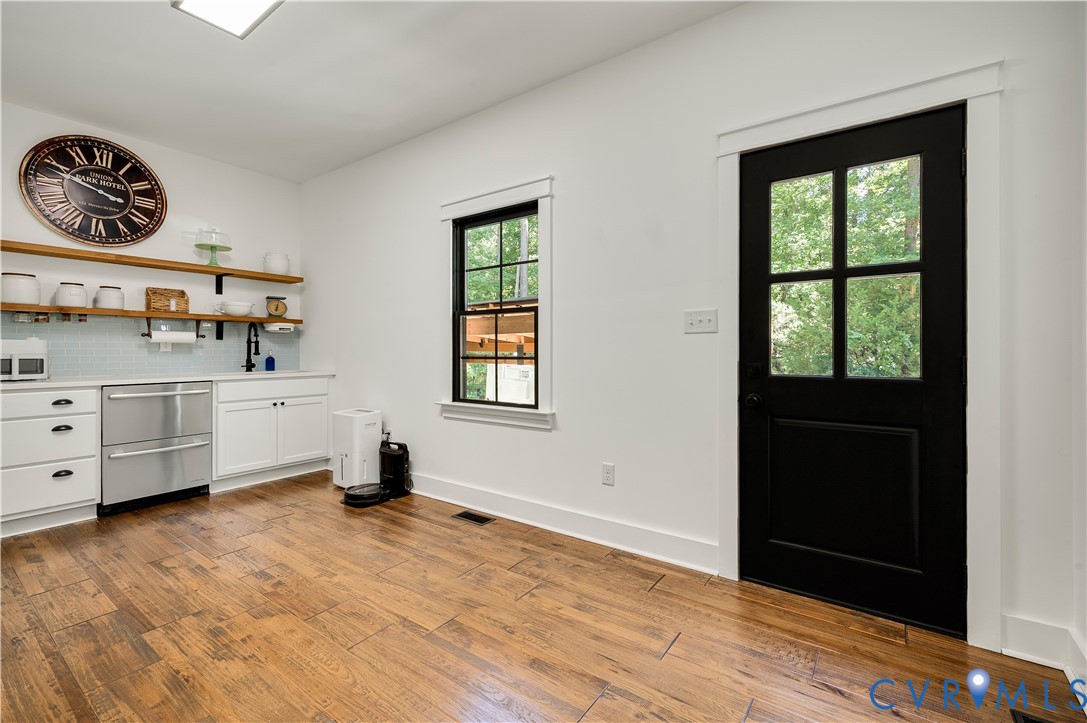 6306 Hickory Road Petersburg, VA 23803 - Photo 15 of 32