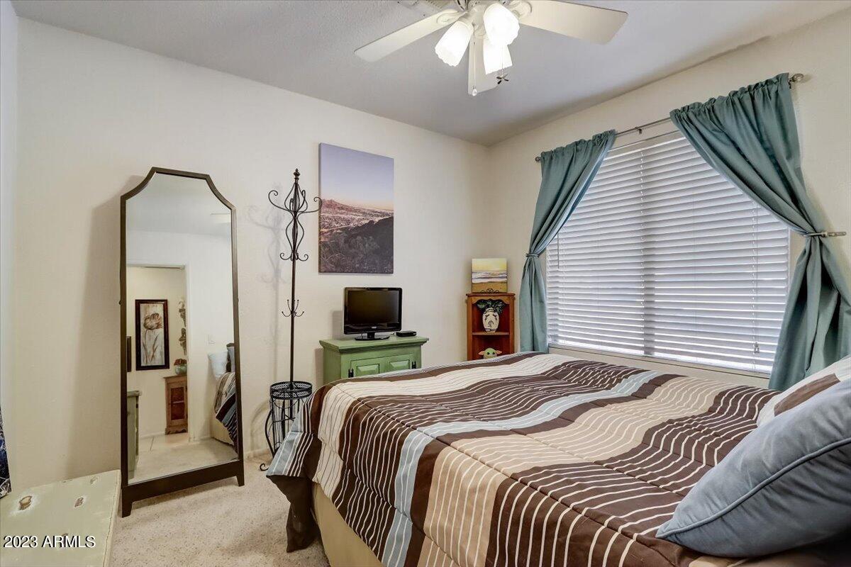 2233 West Mohawk Lane Phoenix, AZ 85027 - Photo 12 of 33 14-W Mohawk Ln-014
