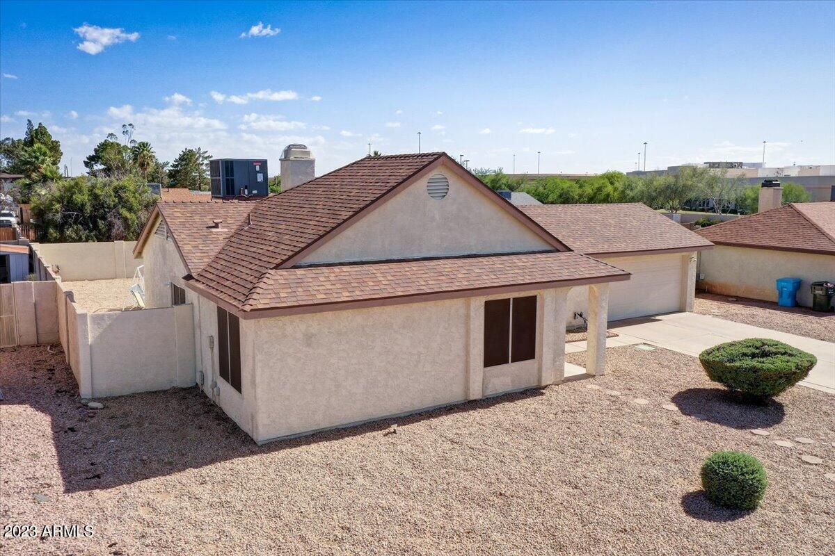 2233 West Mohawk Lane Phoenix, AZ 85027 - Photo 29 of 33 32-W Mohawk Ln-032