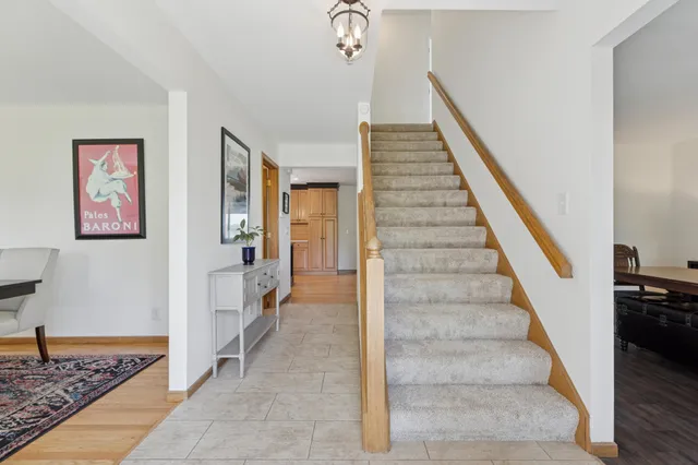 $1,100,000 | 6185 Partridge Court, White Bear Lake, MN 55110