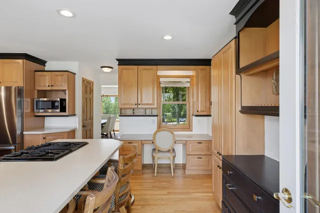 $1,100,000 | 6185 Partridge Court, White Bear Lake, MN 55110