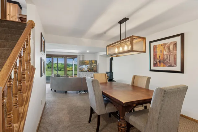 $1,100,000 | 6185 Partridge Court, White Bear Lake, MN 55110