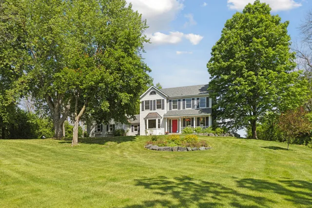 $1,100,000 | 6185 Partridge Court, White Bear Lake, MN 55110