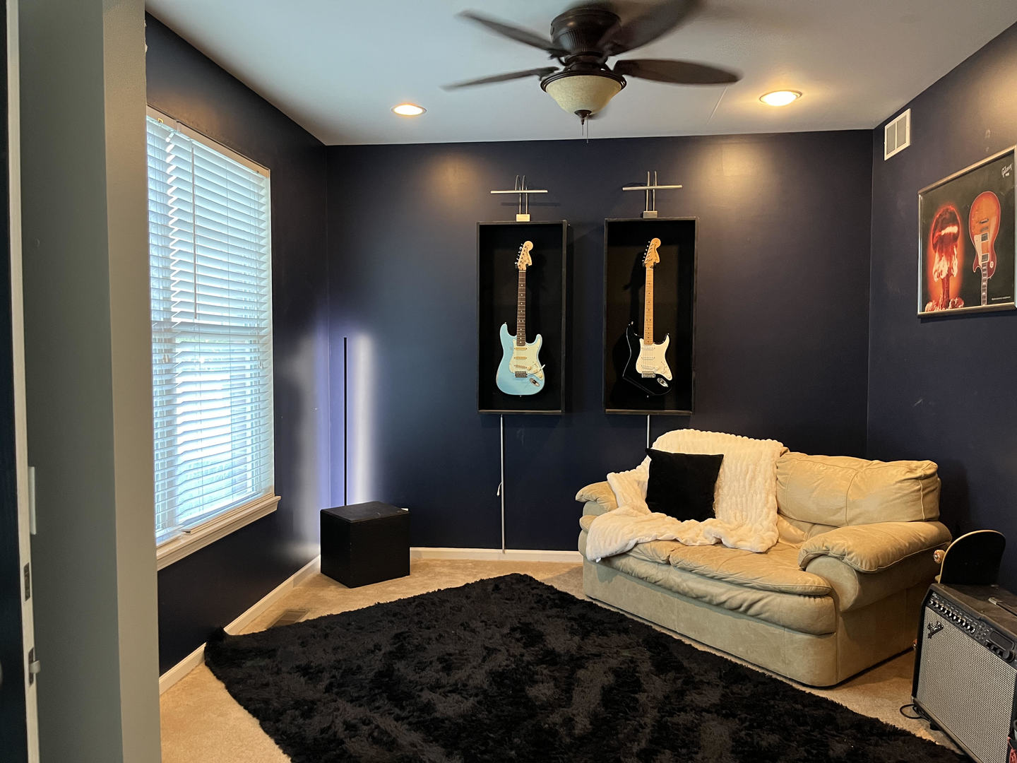 12922 Grande Poplar Circle Plainfield, IL 60585 - Photo 38 of 47 a bedroom with a large bed and a window