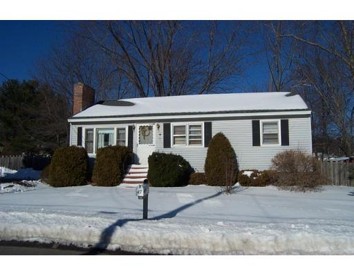 47 Raven Road Dracut, MA 01826 - Photo 2 of 6 Gallery Image 2