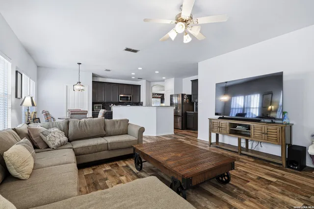 $319,900 | 1149 Kite Corner, New Braunfels, TX 78130