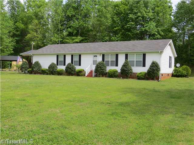 482 Will Boone Road Mocksville, NC 27028 - Photo 1 of 16 Exterior Front.