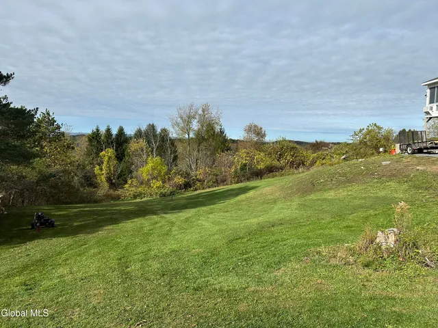 $499,900 | 23 Geiser Road, North Greenbush, NY 12198