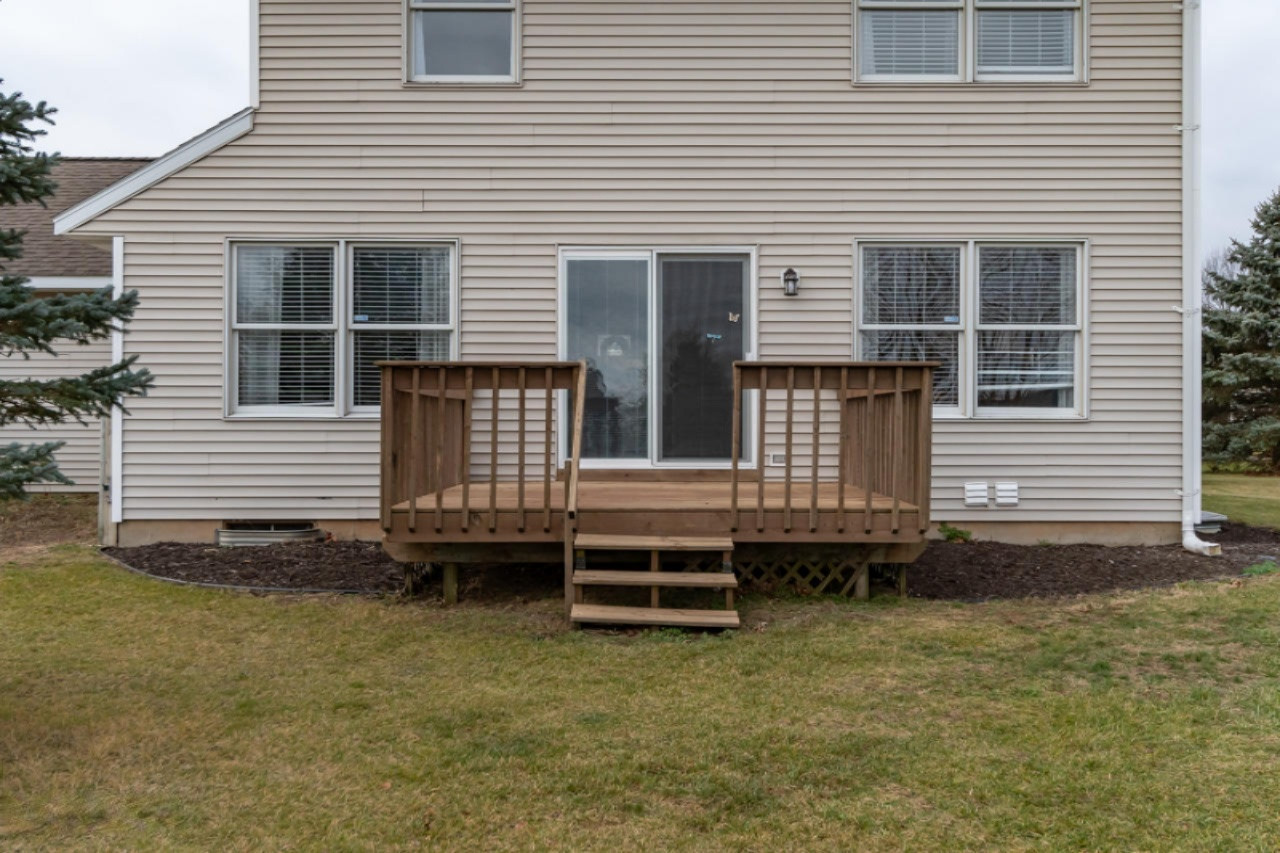 54045 Ridgeview Circle Paw Paw, MI 49079 - Photo 24 of 29 54045 Ridgeview-21