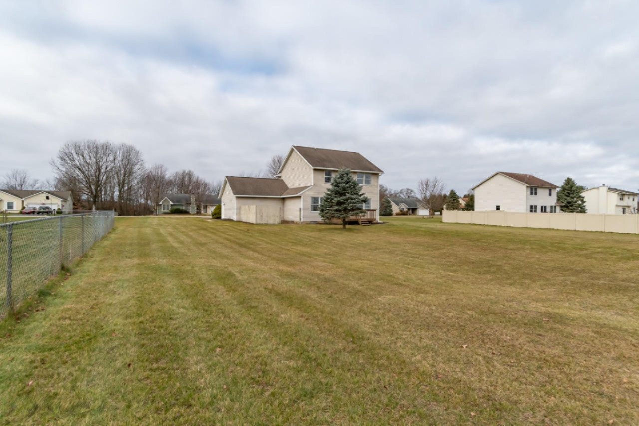 54045 Ridgeview Circle Paw Paw, MI 49079 - Photo 27 of 29 54045 Ridgeview-24